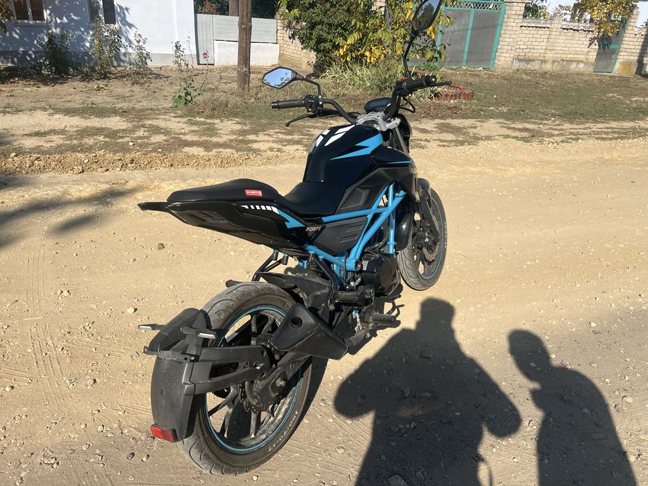 Мотоцикил Forte Puma 200
