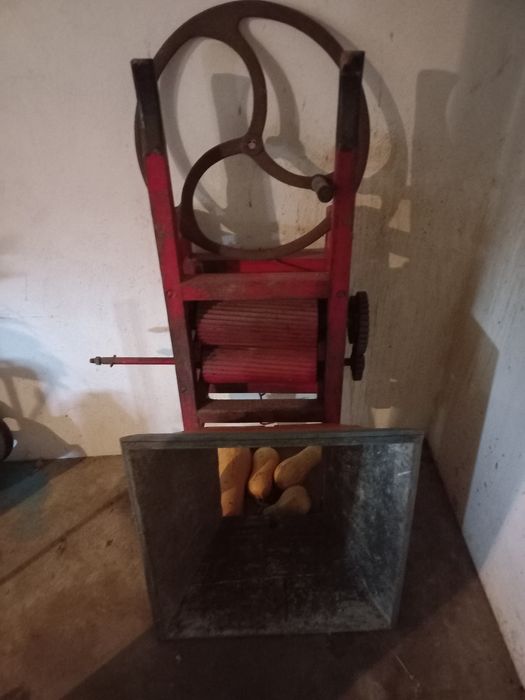 Esmagador  para  uvas