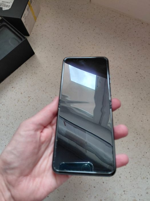 Telefon Motorola razu 40 ultra