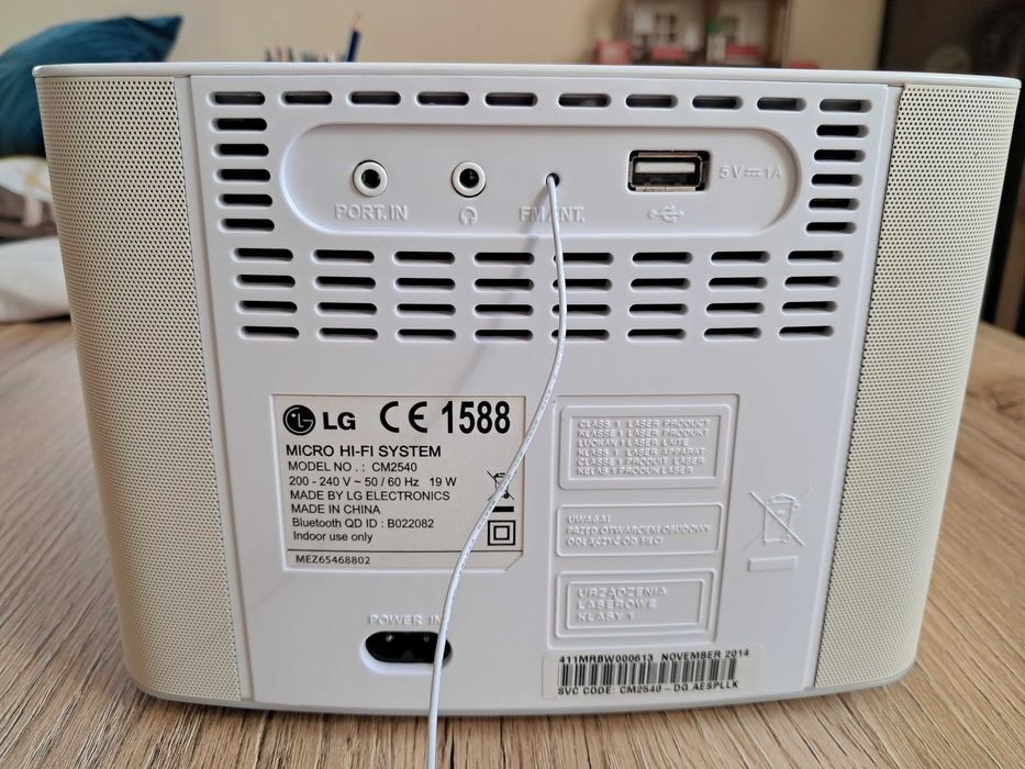 Hi-Fi система Bluetooth/CD/FM  LG з Німеччини