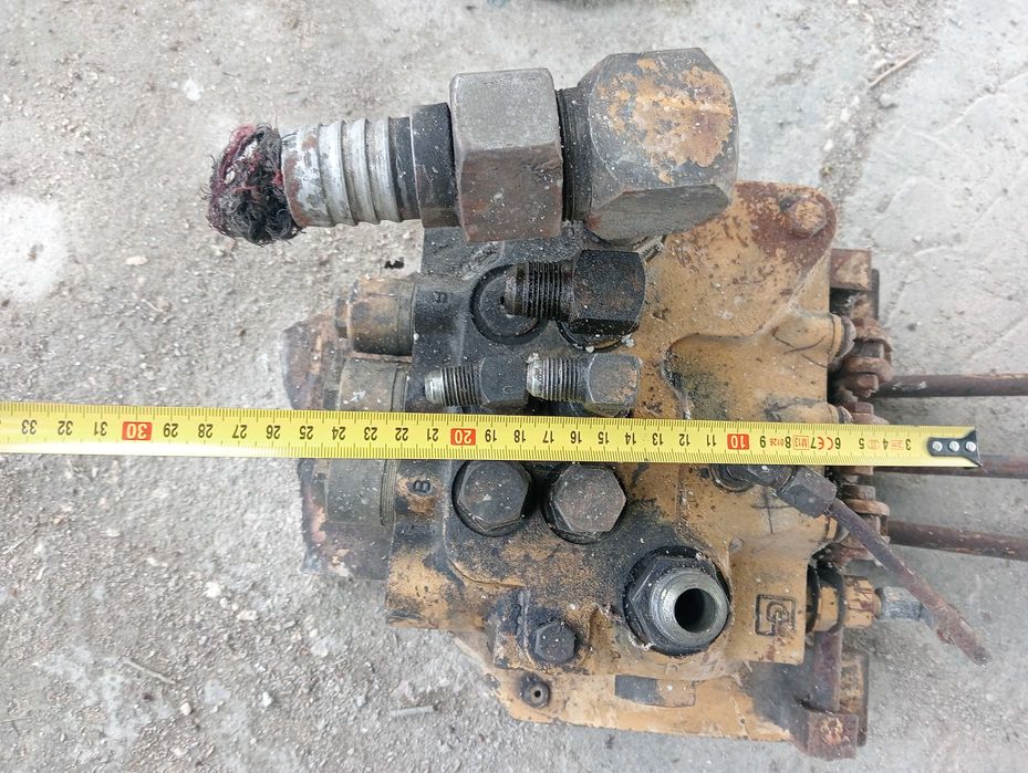 Distribuidor idraulico para empilhador grande