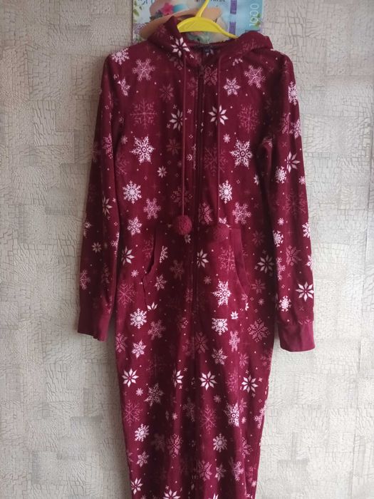 Теплий флісовий домашній комбінезон, піжама-кігурумі .
Long Tall Sally