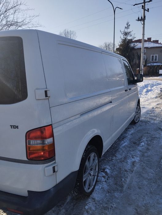 Sprzedam Volkswagen transporter t5 ciężarowy