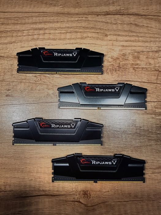 ПРОДАМ! ОЗУ G.Skill Ripjaws V DDR4-3200mhz 4*8GB