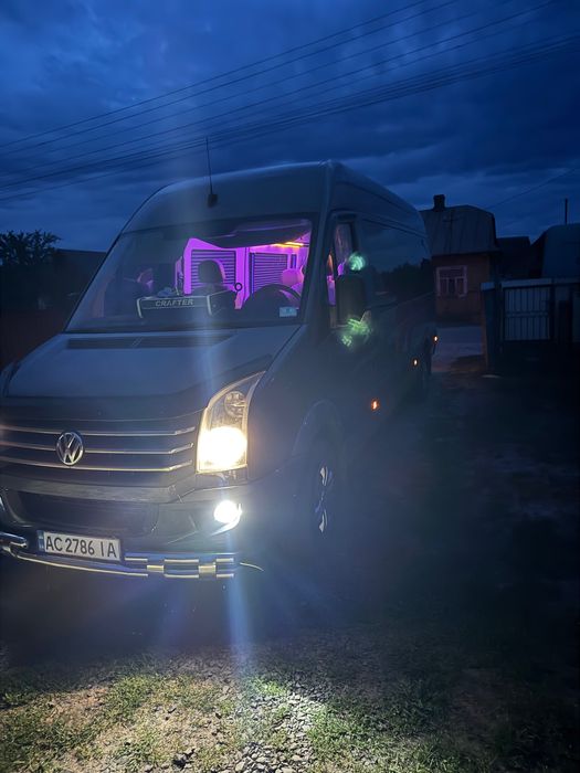 Wolkswagen бус crafter