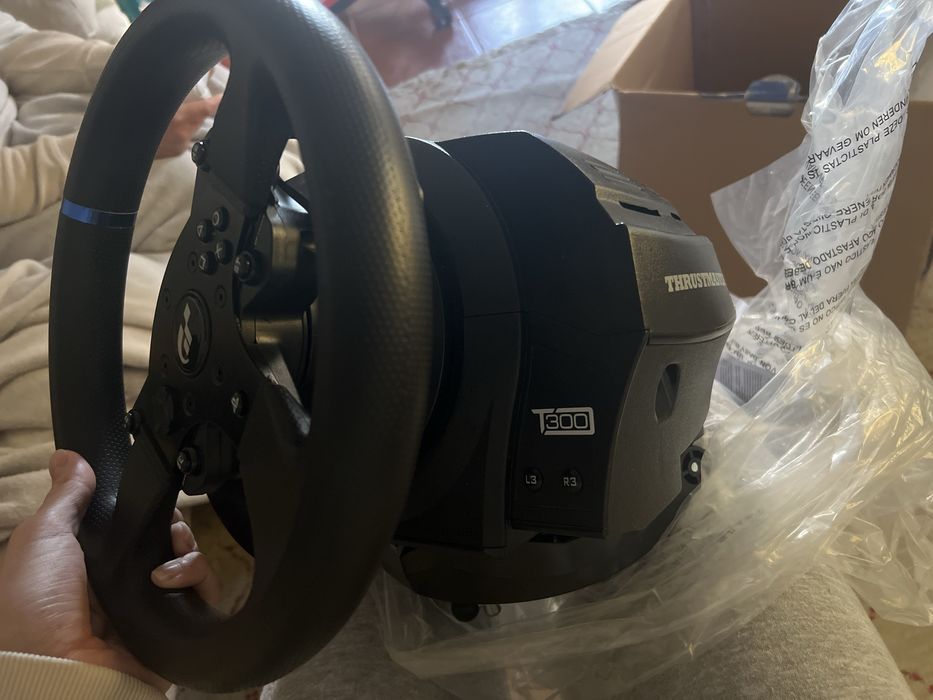 Volante Thrustmaster T300 RS GT Edition