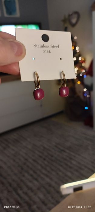 Kolczyki na angielskim zapięciu