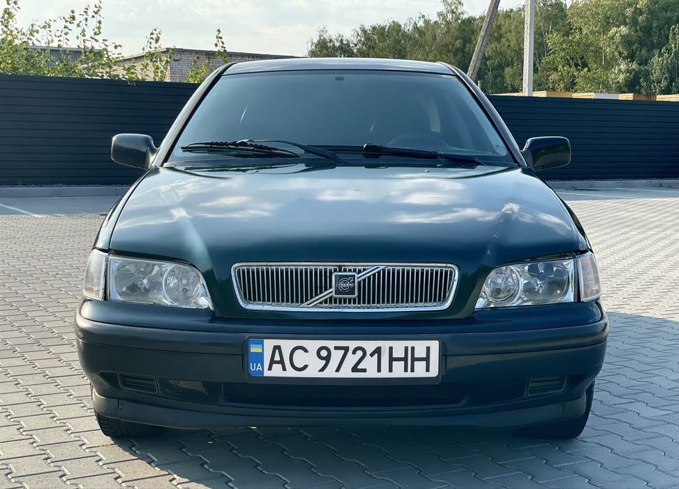Volvo S40 1.6 газ/бензин