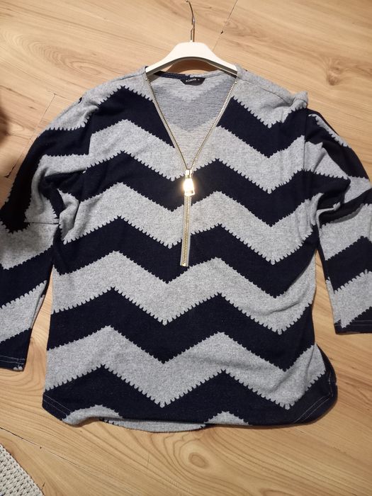 Sprzedam sweter damski