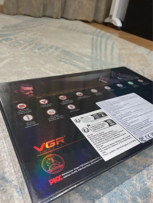 Máquinas de cortar cabelo VGR V-640 S2 (Clipper + Trimmer)