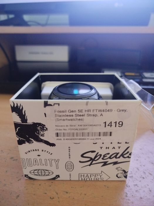 Fossil gen 5e, com caixa!