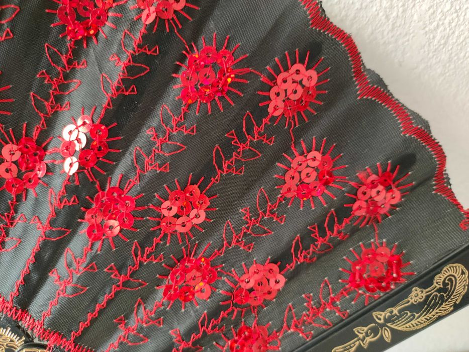 conjunto de 4 leques Novos muito bonitos, vendo só em conjunto