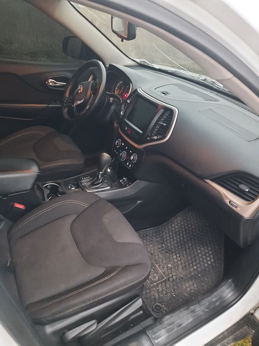 Продається Jeep Cherokee kl 2015рік