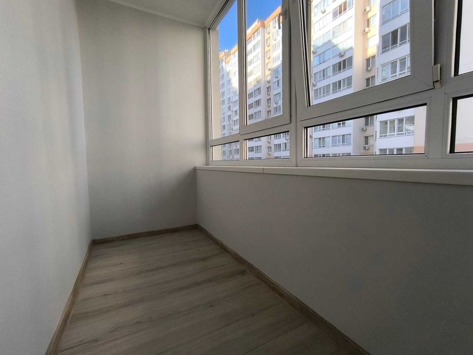 Посуточно свободна  своя новая евродвушка  ЖК Радужный 2+2