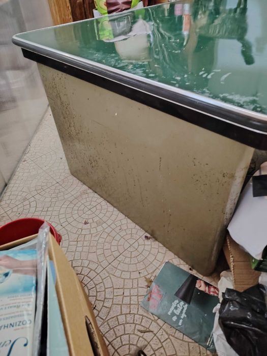 Mesa/Secretaria grande