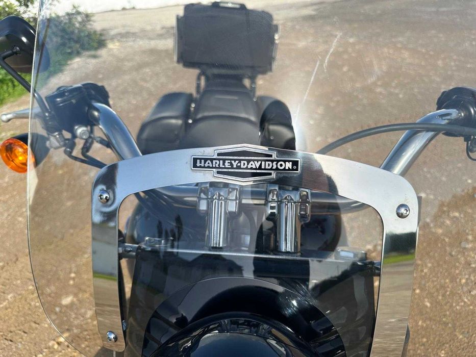 Harley-Davidson Fat Boy (negociável)