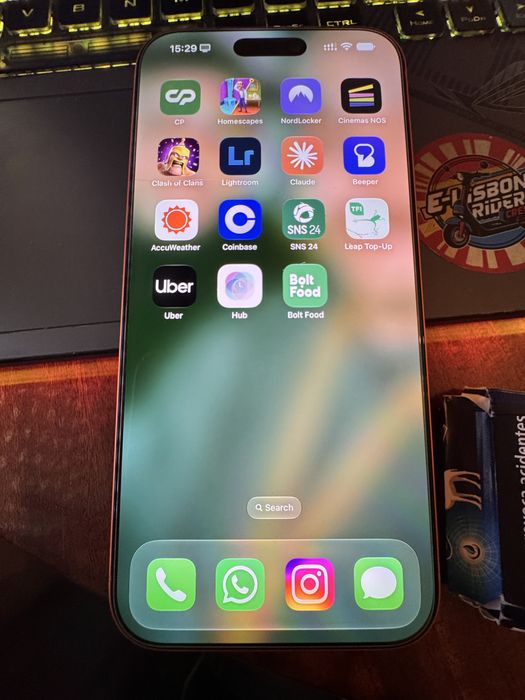 iPhone 17 Pro Max Cosmic Orange