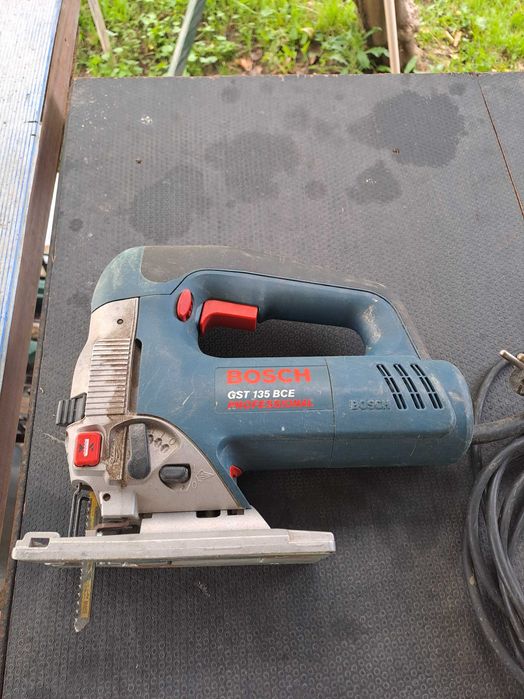 Serra de recortes profissional