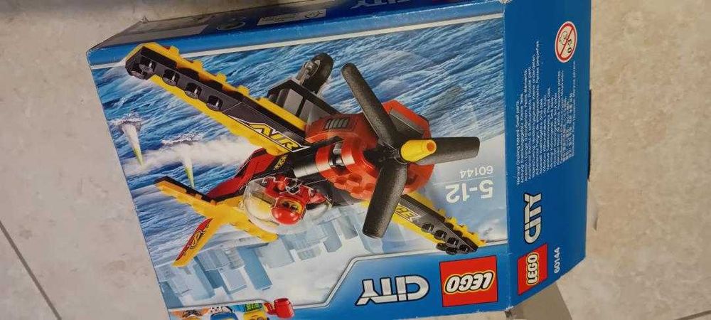 LEGO City 60144 samolot wyscigowy