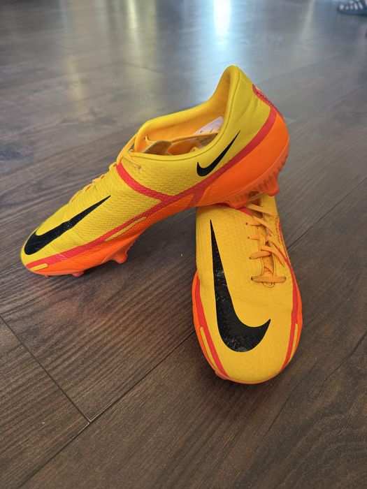 Nike phantom gt2 academy mercurial vapor 15