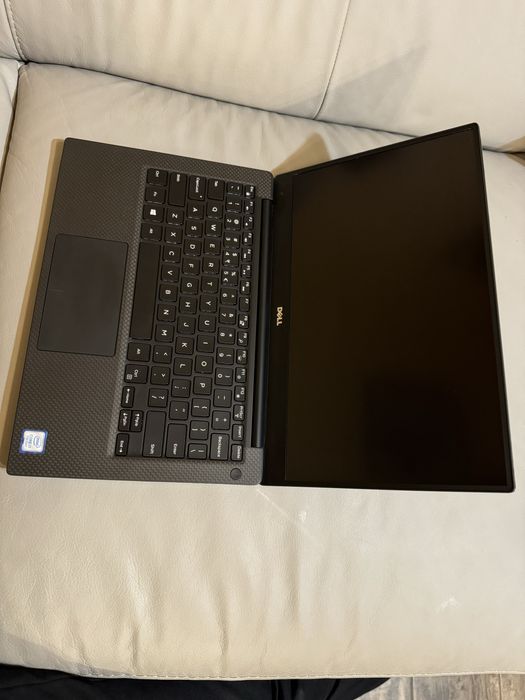 Dell XPS 13 9360 i7 / 8GB RAM / 256SSD