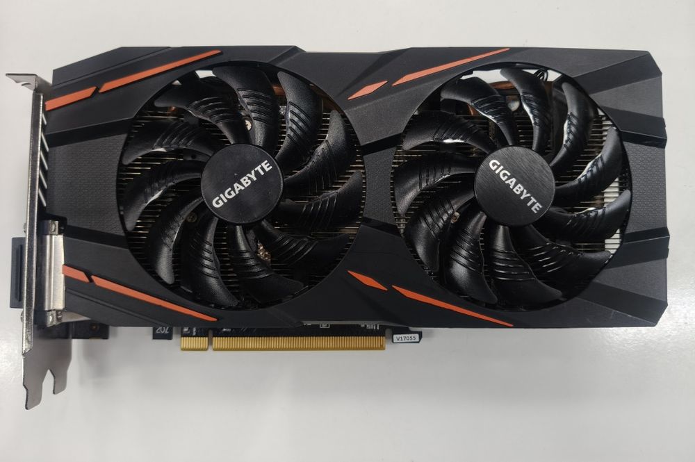 Видеокарта GIGABYTE Radeon RX 580 Gaming 4G (GV-RX580GAMING-4GD)