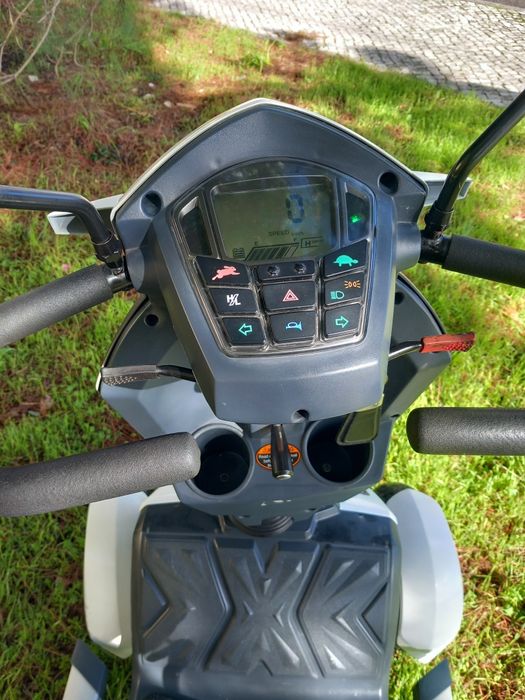Scooter mobilidade reduzida