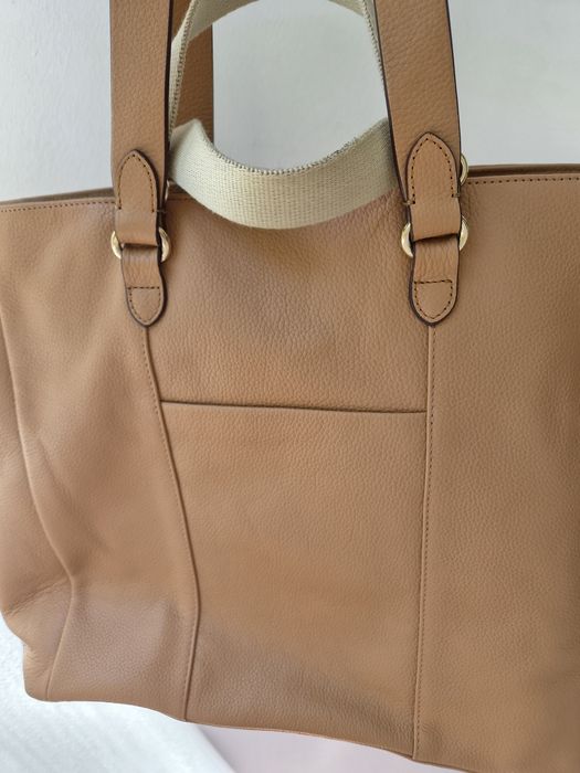 Radley Шкіряна жіноча містка сумка