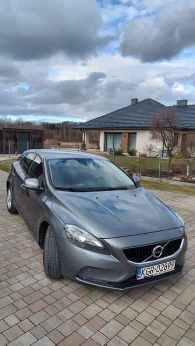 Volvo V40 2017 ORYGINALNY LAKIER Super stan