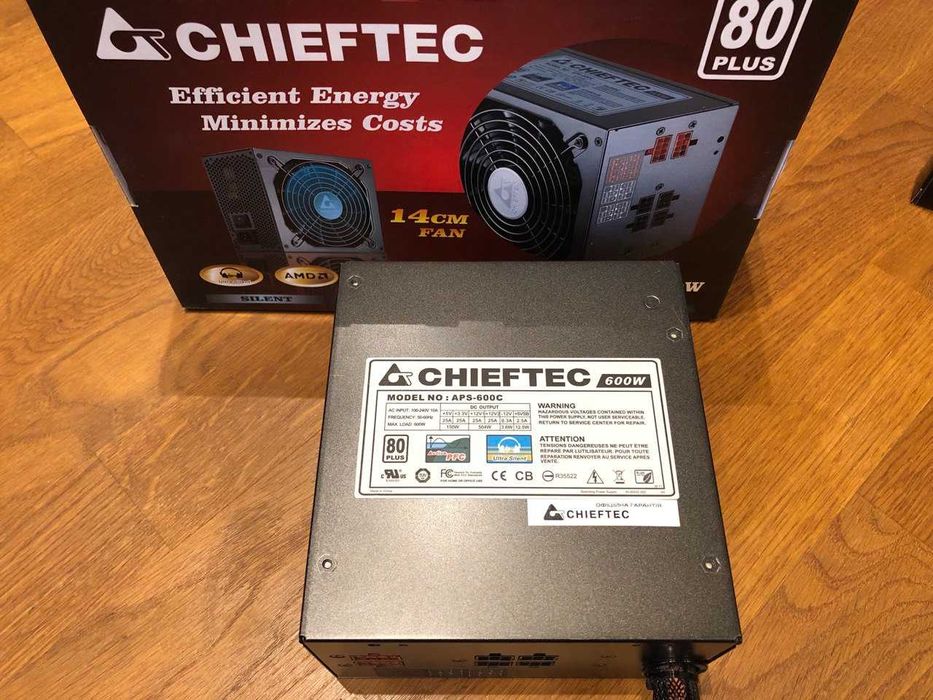 Блок живлення Chiefteac A135 Series APS-600C 80 Plus