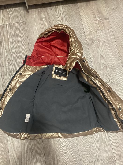 Дитячa курточка moncler
