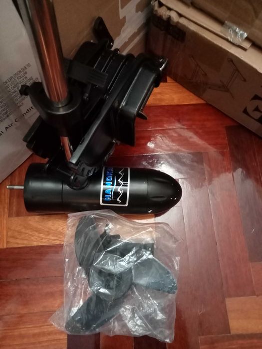 Barco Motor Elétrico 299€. Oferta Bolsa. Oportunidades