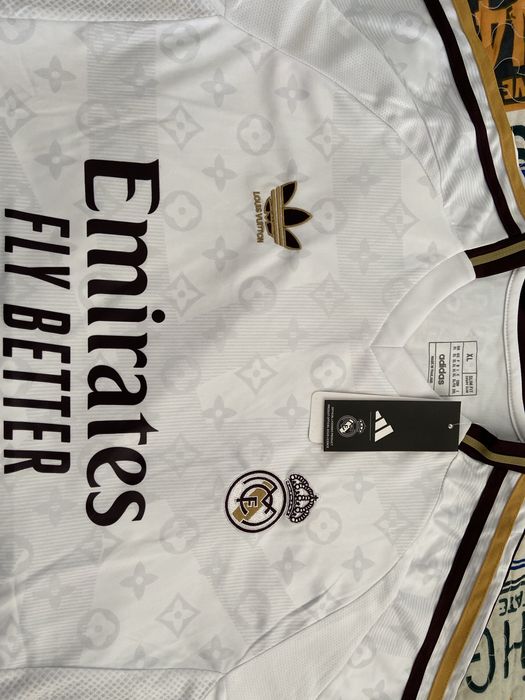 Camisola Real Madrid especial