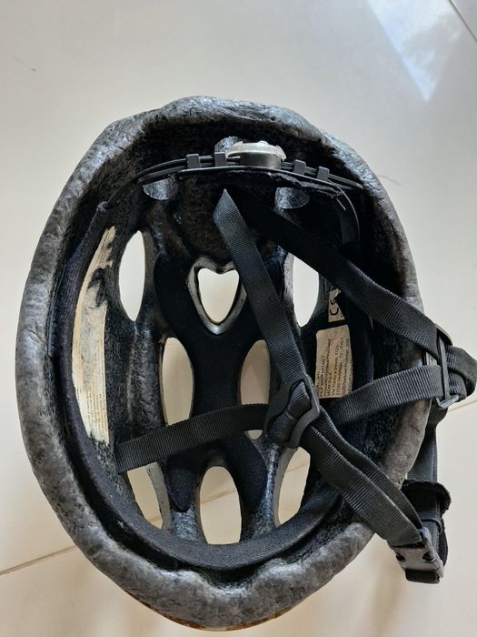 Kask rowerowy FILA