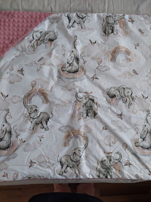 Kocyk do fotelika samochodowego