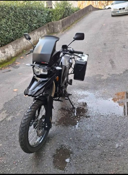 SWM ATX 125 do ano 2024