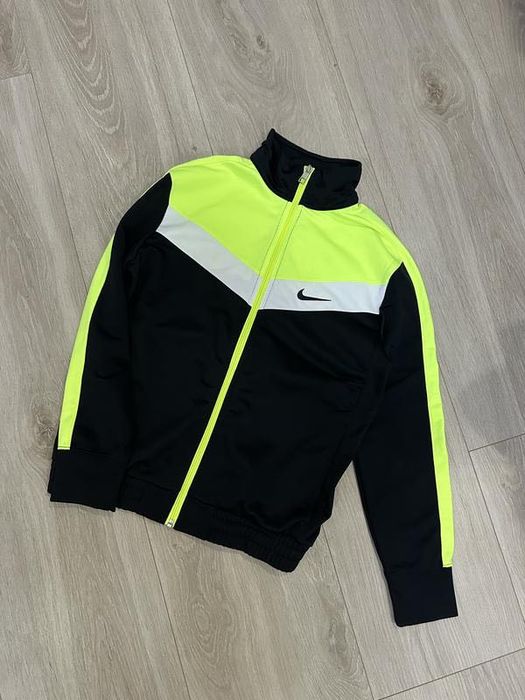Крута зіпка Nike