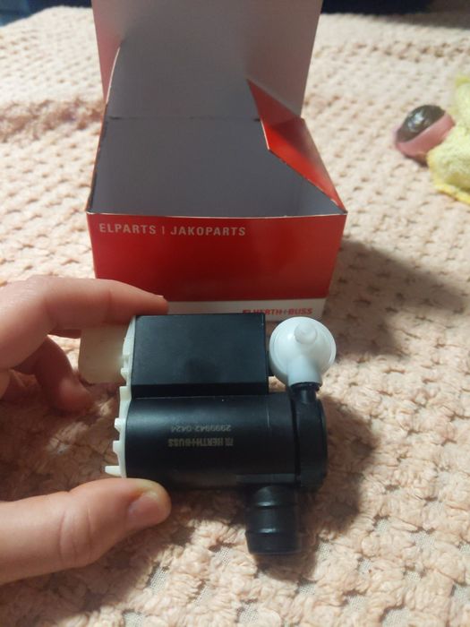 Насос/помпа омивача Hyundai/Kia