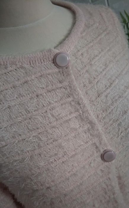 Kardigan płaszcz sweterkowy sweter sweterek wiosna wiosenny