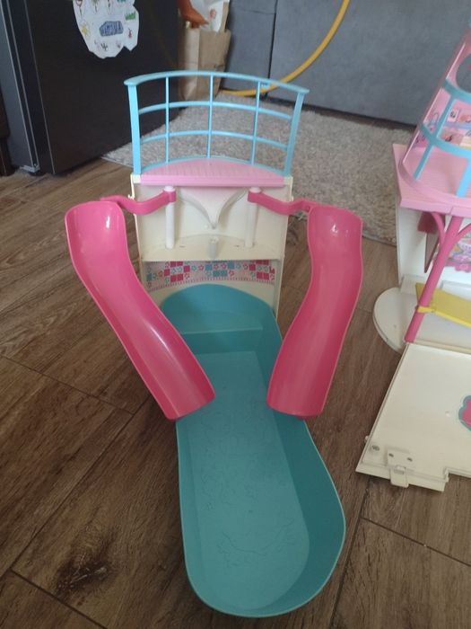 Statek dla lalek barbie
