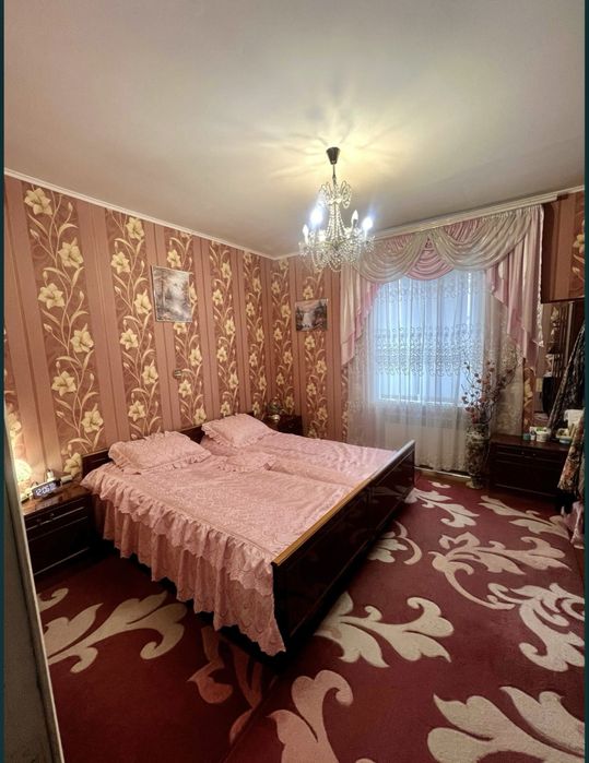 Цегляний будинок