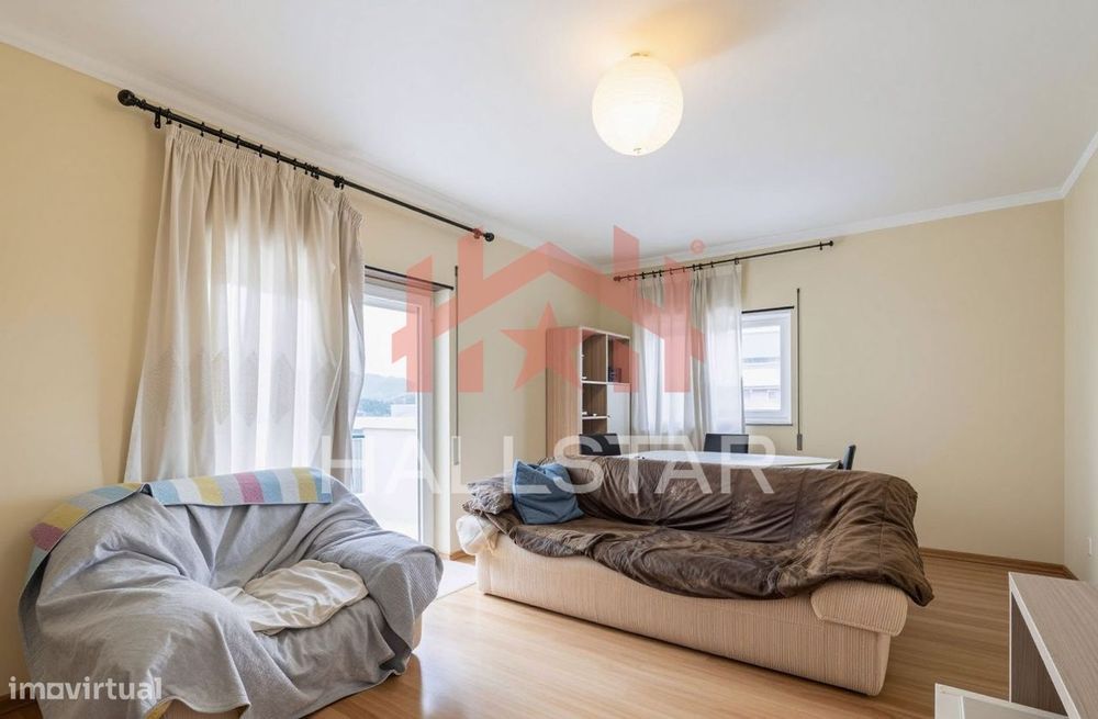 Apartamento T4 / Investimento / Cruz d’Areia
