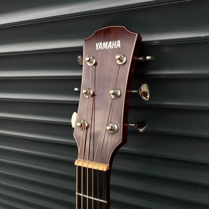 Gitara YAMAHA A5M ARE VN + Pokrowiec + Stroik + Dekiel Komplet Baterii