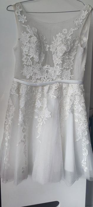 Sukienka biała krótka poprawiny