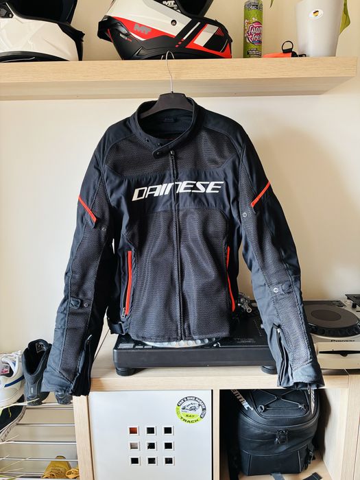 Casaco Dainese como novo
