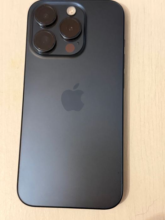 iPhone 15 pro 128 gb Azul