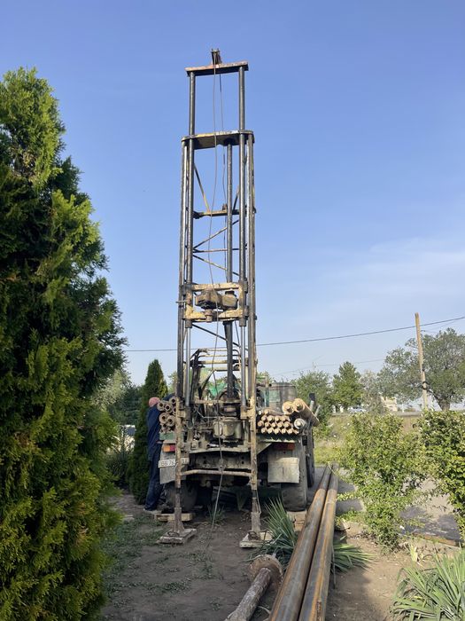 Буріння свердловин на воду. Бурение скважин на воду. Николаев