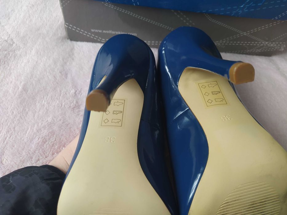 Шикарні туфлі, Італія, 37р