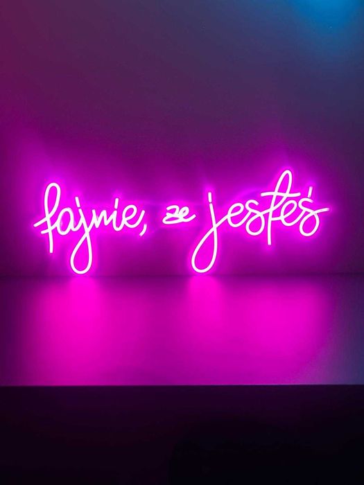 Napis Fajnie że jesteś Neon Led dekoracja