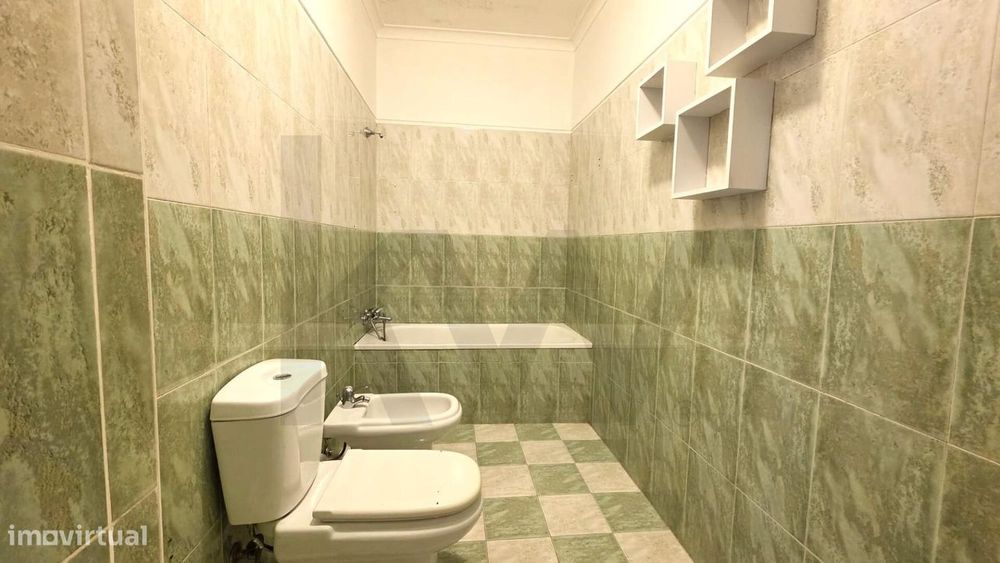 Moderno Apartamento T2 em Paço de Sousa, Penafiel